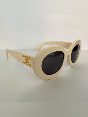 NEW!!! Celine women Triomphe sunglasses CL40312U 25A Authentic